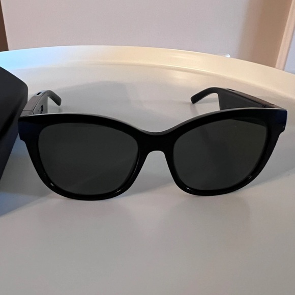 Bose Frames Soprano smart glasses bluetooth audio - Picture 2 of 2